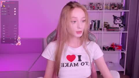 lissa online show from September 14, 1:42 pm