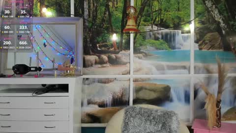 Lissa online show from December 12, 2:26 am