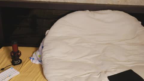 Lissa Ross online show from March 18, 6:35 pm