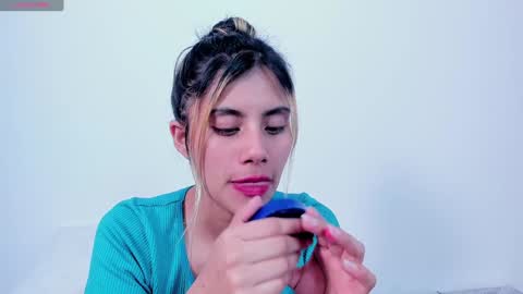 angelica online show from December 18, 3:15 am