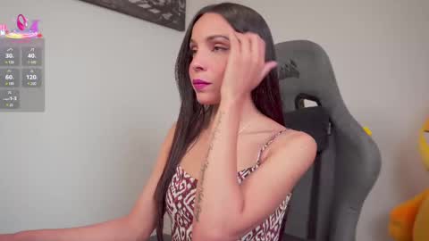 Help me reach 100 likes online show from October 5, 7:08 pm