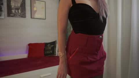 little_heart_andreea online show from March 12, 9:17 pm