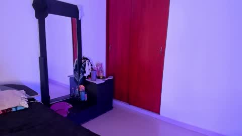 kayla  Instagram kayla 71082 online show from December 14, 3:50 am