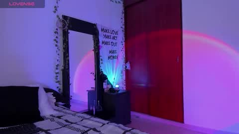 kayla  Instagram kayla 71082 online show from September 17, 10:41 pm