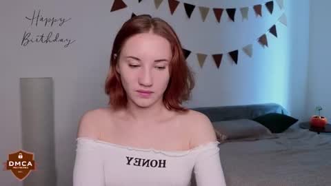 little_pretty_woman online show from August 6, 2:24 pm