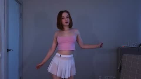 little_pretty_woman online show from July 25, 4:25 pm
