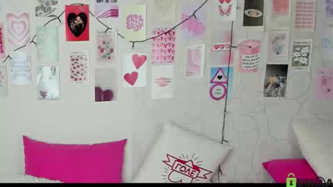 Kriss online show from November 12, 9:51 am