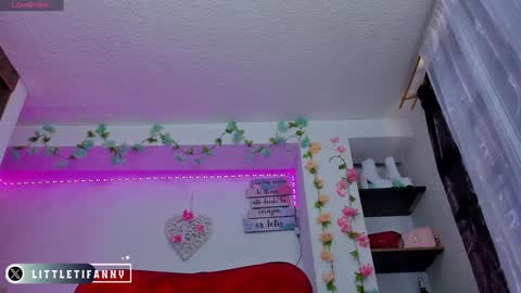 Tifanny online show from December 20, 1:54 pm