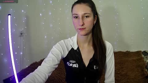 LittleAhWitch online show from March 6, 10:41 am