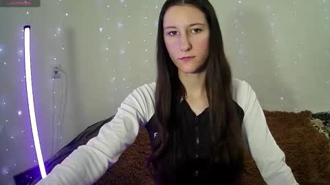 LittleAhWitch online show from March 5, 10:33 am