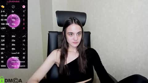 littleashleyy online show from February 26, 9:36 pm