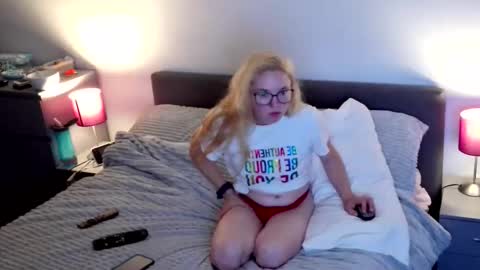 Little Boo online show from October 2, 9:42 pm