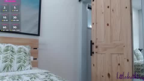 littledeathtrap online show from January 4, 6:19 pm