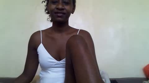 littlesandie online show from September 30, 5:57 am