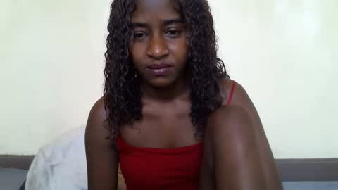 littlesandie online show from September 25, 6:12 am