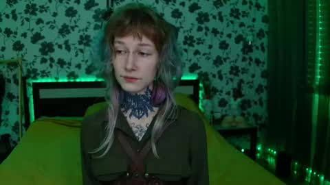 Snapshot of littlespacemouse chatting on October 6, 8:02 pm Niki  free tg channel with some photos gifs and info about streams  online show from October 6, 8:02 pm