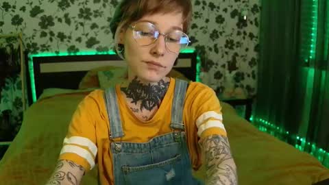 Snapshot of littlespacemouse chatting on October 13, 3:04 pm Niki  free tg channel with some photos gifs and info about streams  online show from October 13, 3:04 pm
