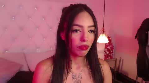 Nicky online show from February 3, 8:34 pm