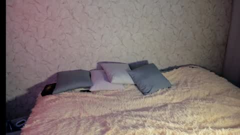 Olivia online show from February 2, 1:02 am