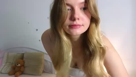 livia_hot online show from June 26, 12:17 pm