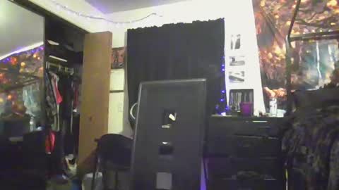 Liv Mirage online show from March 11, 3:25 am