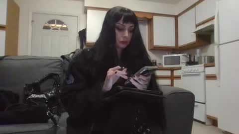 Liv Mirage online show from February 25, 3:05 am