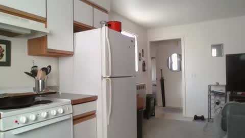 Liv Mirage online show from November 4, 9:20 pm