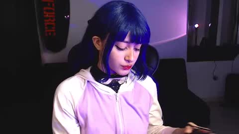 Elizabeth online show from September 21, 11:03 pm