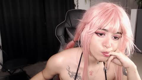 Elizabeth online show from February 2, 6:01 am