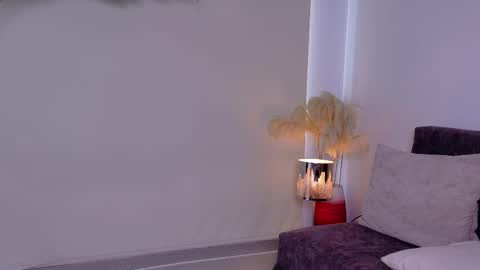 liz online show from October 10, 7:19 pm