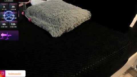 Liz  online show from February 28, 10:09 am