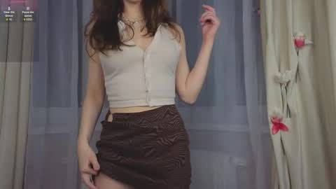 Hello there im Amelia Im new here Lets have fun online show from November 30, 3:32 am