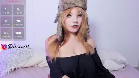 Snapshot of lizcastl chatting on October 4, 4:40 am lizcastl online show from October 4, 4:40 am