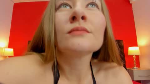 Elizabeth online show from November 27, 1:25 pm