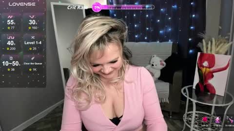 Lizzy online show from April 7, 7:16 pm