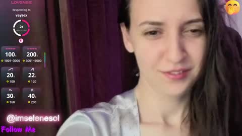 Lizzy Palmer online show from April 2, 2:31 am