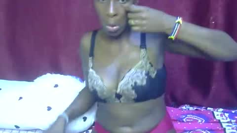 lola_beib online show from March 12, 12:08 pm