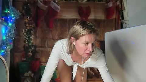 lola_belgium online show from January 8, 5:39 pm