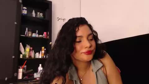 lolaa_staars online show from December 13, 5:16 am