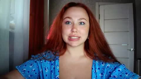 LolaaMint  online show from February 5, 11:35 am