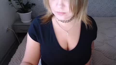 kiss online show from January 6, 10:35 am