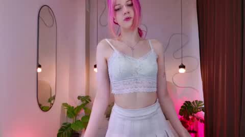 lolarosegold online show from June 26, 6:47 am