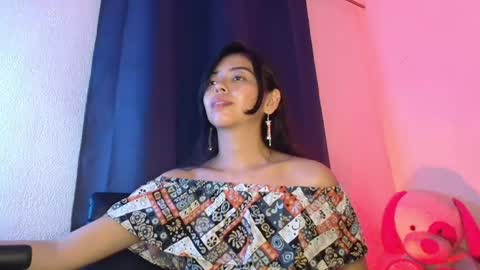      Rya DKhrt       online show from May 7, 5:34 am