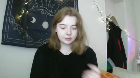 Lilly online show from February 15, 12:43 pm