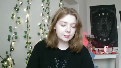 Lilly online show from March 10, 1:54 pm