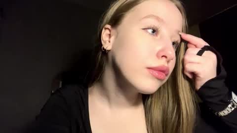 Nicolina online show from February 18, 10:58 am