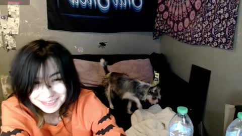 londonray online show from October 11, 7:46 am