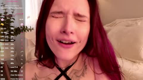 lonelyteaser online show from March 25, 12:19 pm