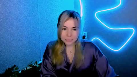 Lora online show from January 12, 3:12 am