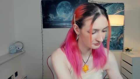 Lora online show from October 22, 10:53 am